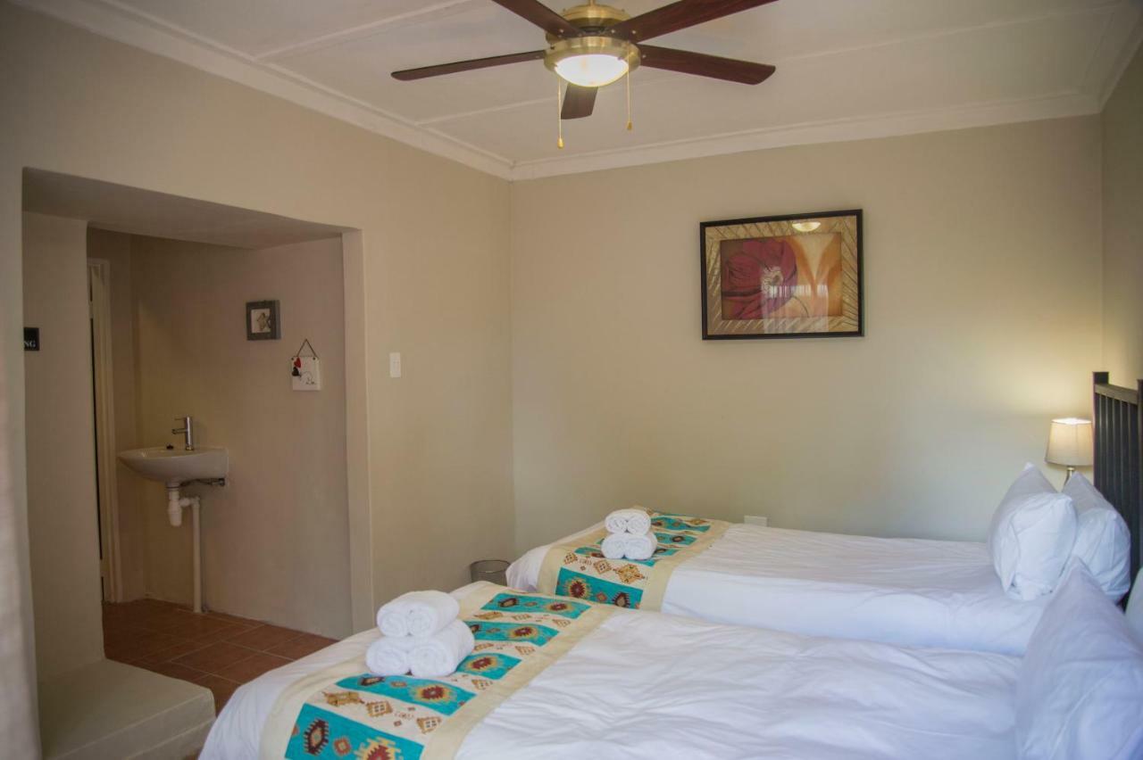 Tsumeb Backpackers & Safari旅舍 外观 照片